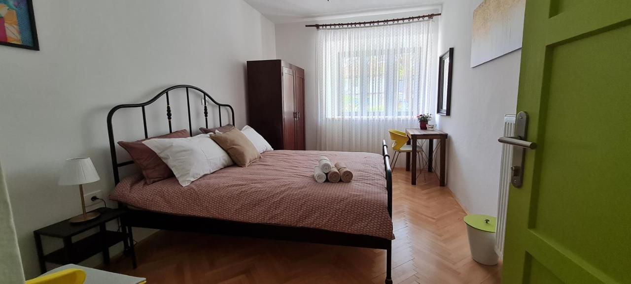 Nona Bb Bed & Breakfast Postojna Exterior photo