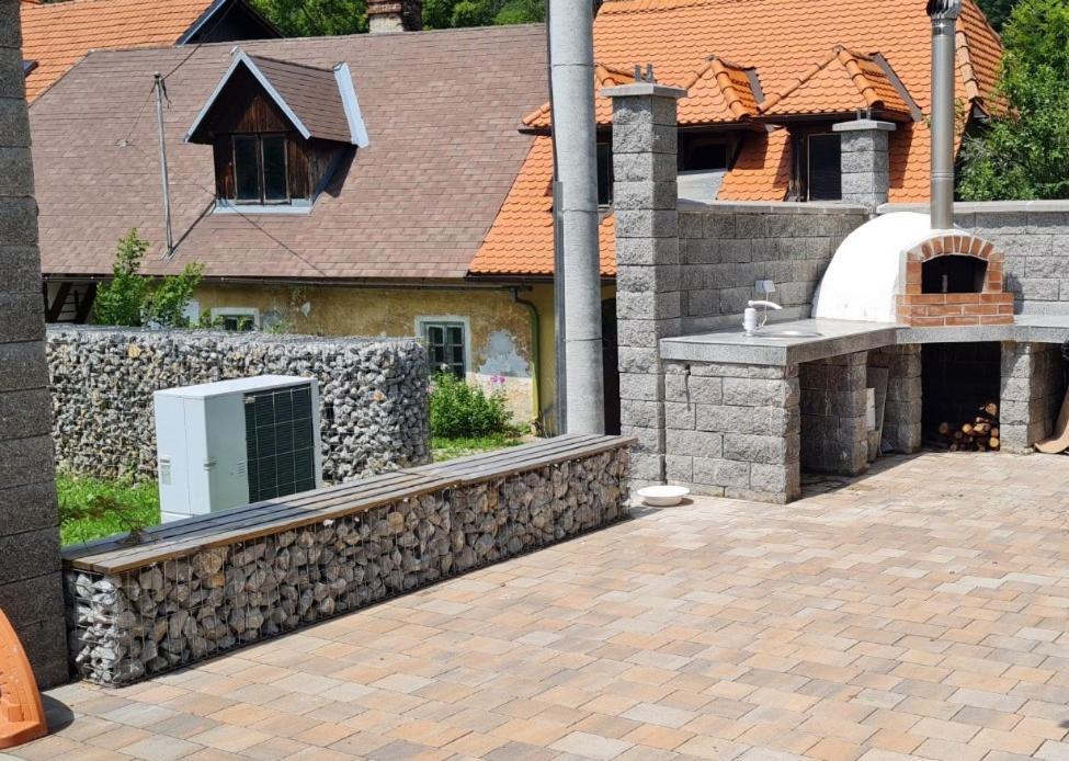 Nona Bb Bed & Breakfast Postojna Exterior photo